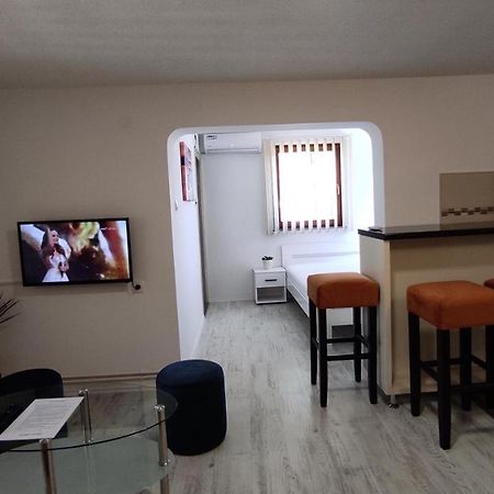 Apartmani Abbazia Баня-Лука Екстер'єр фото