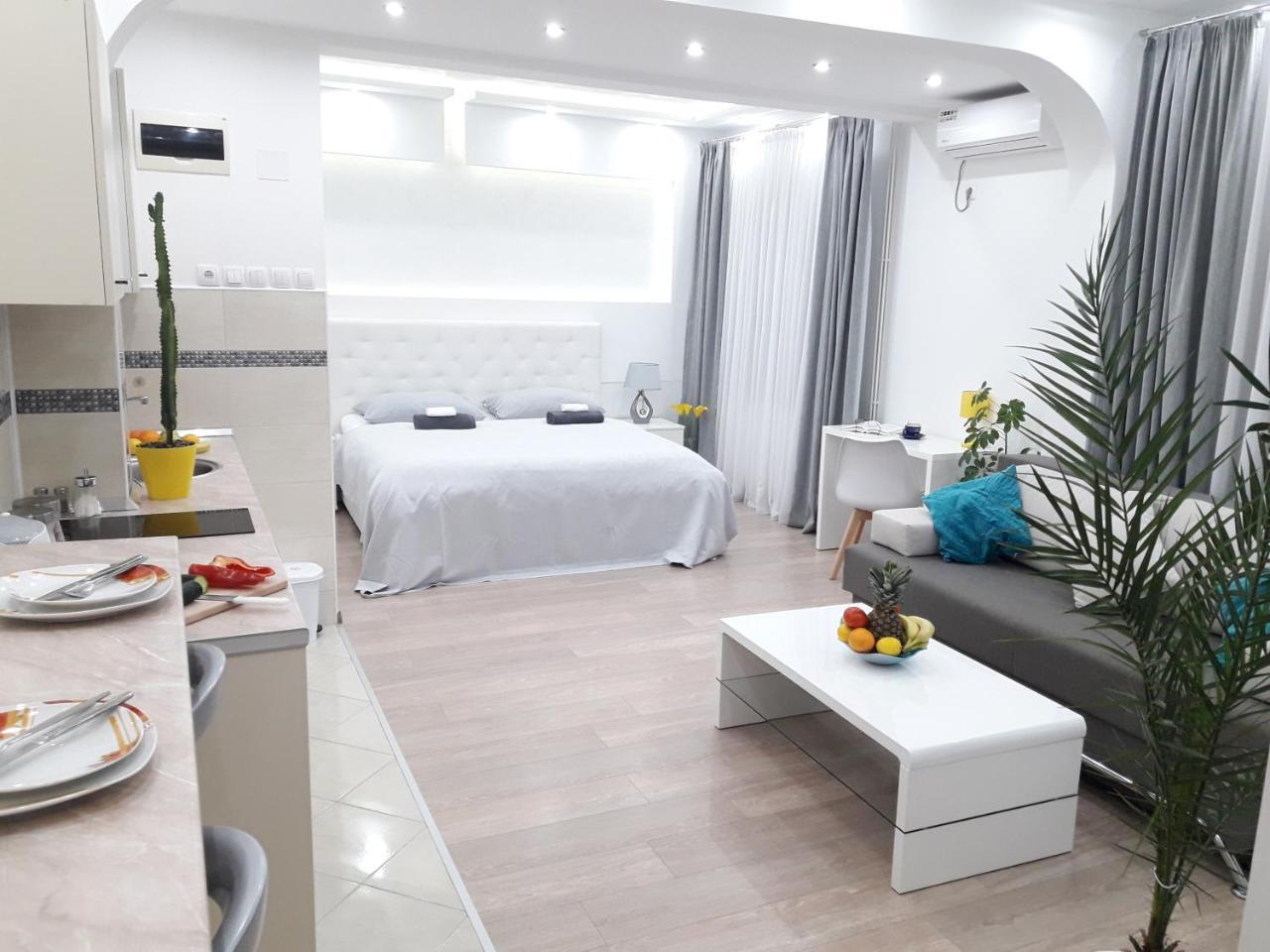 Apartmani Abbazia Баня-Лука Екстер'єр фото