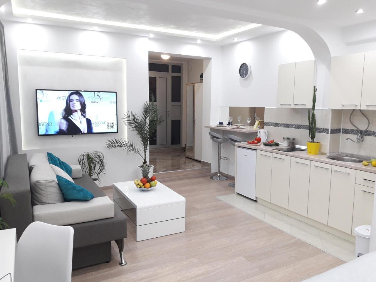 Apartmani Abbazia Баня-Лука Екстер'єр фото